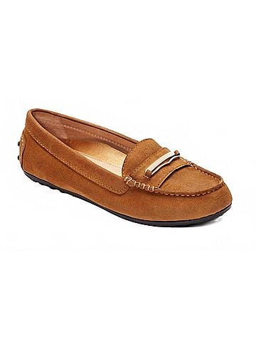 Vionic Women's Honor Ashby Moccasin in Khaki (view 2)