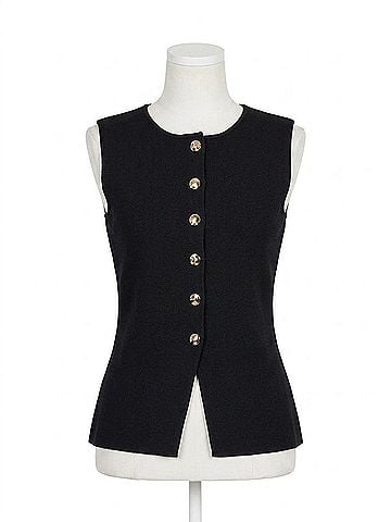 Hem & Thread City Blouse in Black (view 1)