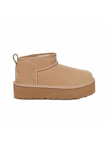 Ugg Kids Classic Ultra Mini Platform Boots 4 Mo in Sand (view 2)