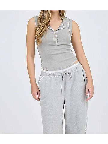 Blu Pepper Henley Knit Tank Top in Grey (view 2)