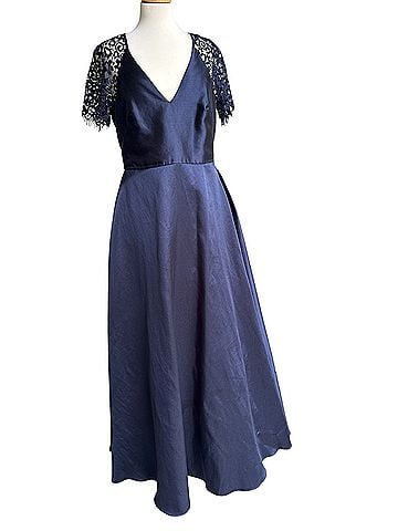 Monique Lhuillier Cocktail Dress (view 1)