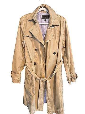 Banana Republic Trenchcoat (view 2)