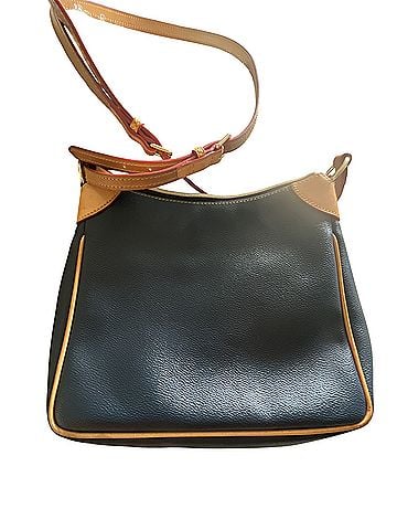 Dooney & Bourke Kimberly crossbody Leather Shoulder Bag (view 2)