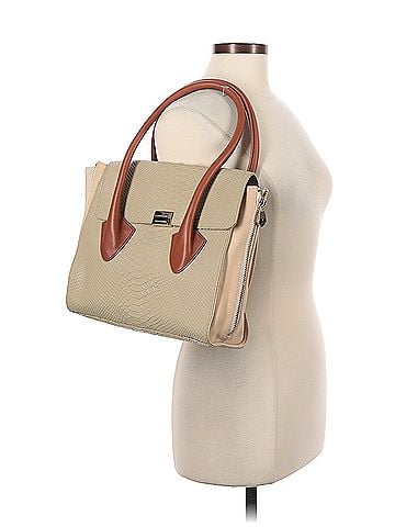 Pour La Victoire Pour La Victoire Shoulder Bag (view 2)