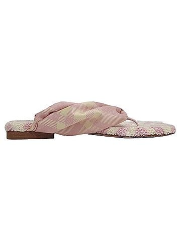 Burberry Burberry Check Printed Open-Toe Flat Sandals in Pink Cotton (view 1)