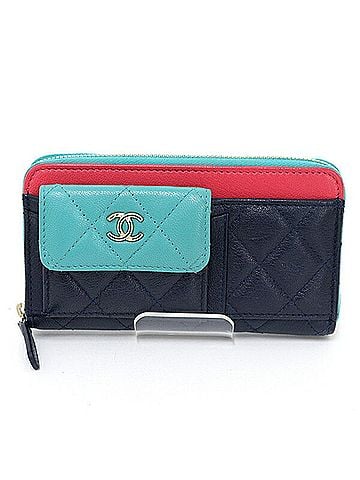 Chanel Chanel Matelasse Zip Wallet Goatskin Navy/Green/Pink AP1140 29 Series (view 1)