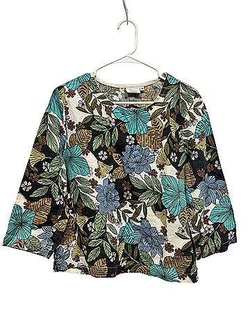 Hot Cotton 3/4 Sleeve Blouse (view 1)