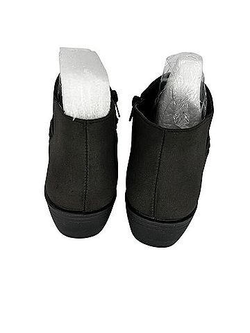 Easy Street Jalia Ankle Boots (view 2)