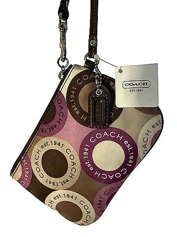 Coach Wristlet (view 2)