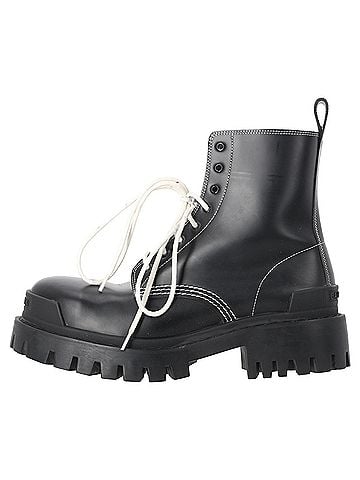 Balenciaga Balenciaga Stivaletti Strike Lace Up Boots in Black Leather (view 2)