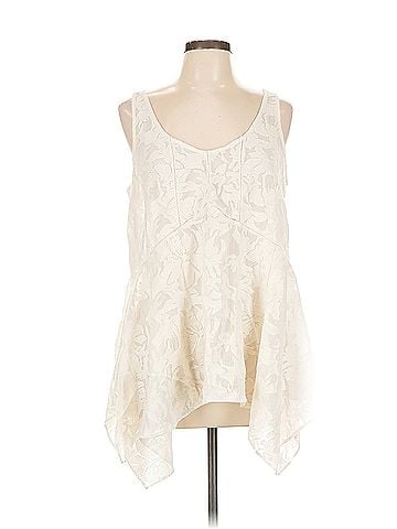 Vanessa Virginia Vanessa Virginia Sleeveless Blouse (view 1)