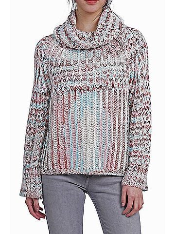 Love Token Meri Turtleneck Sweater in Pink (view 2)