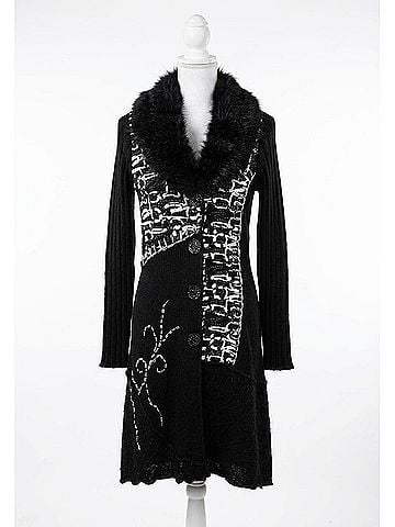 Keren Hart Women's Sweater Cardigan in Black (view 2)