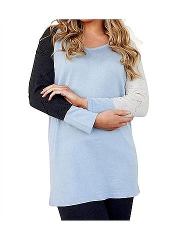 Angel Color Block V-Neck Pullover in Ice Combo (view 2)