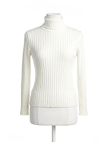 Papillon Ribbed Turtle Neck Top in White (view 1)