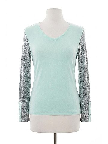French Kyss Snap Sleeve V-Neck Pullover in Black/Mist (view 1)
