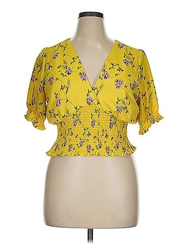 Gianni Bini Gianni bini Gianni Bini Short Sleeve Blouse (view 1)