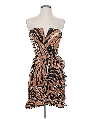 Sun Becomes Her Sun Becomes Her Cocktail Dress (view 1)