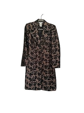George Trenchcoat (view 1)