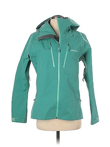 Patagonia Triolet Jacket Patagonia Raincoat (view 1)