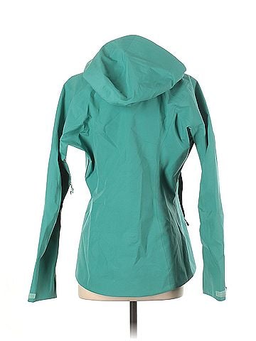 Patagonia Triolet Jacket Patagonia Raincoat (view 2)