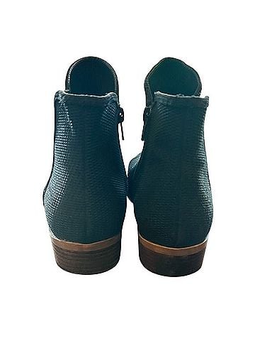 Kensie Gerona Ankle Boots (view 2)
