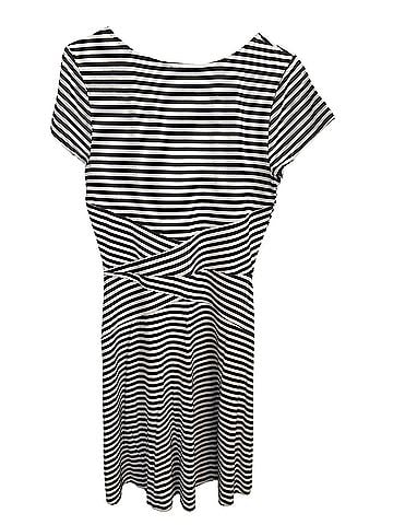 Market and Spruce Casual Dress (view 2)