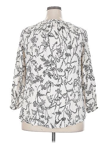 Philosophy Republic Clothing Philosophy Republic Clothing 3/4 Sleeve Blouse (view 2)