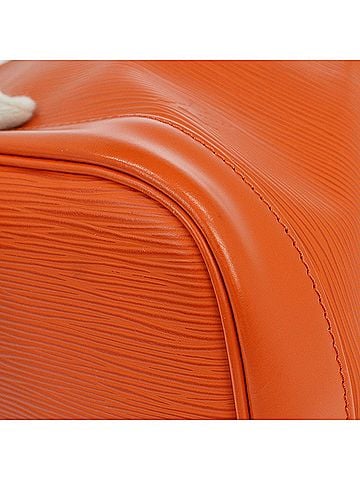 Louis Vuitton Petit Noe Epi Leather Orange Leather Handbag (view 2)