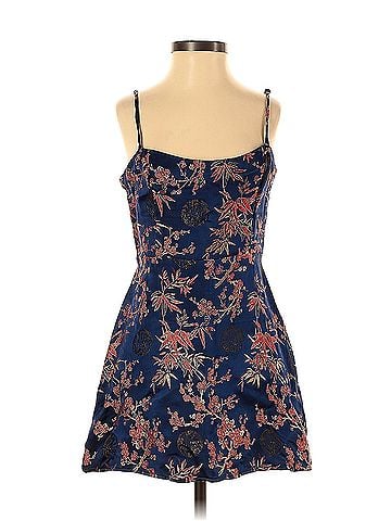 Réalisation Réalisation Cocktail Dress (view 1)
