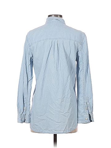 Madewell Madewell Denim Button-Up Shirt in Barford Wash (view 2)