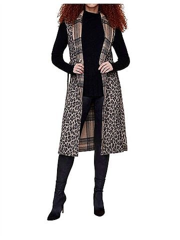 Renuar Reversible Belted Long Vest in Tan Combo (view 2)