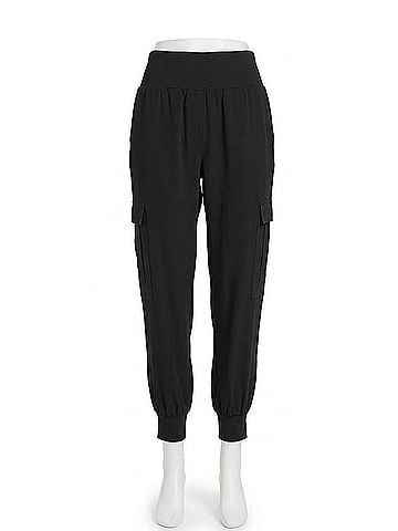 Cinq à Sept Crepe Giles Cropped Pant in Black (view 1)