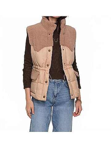 Heartloom Alex Vest in Beige (view 2)