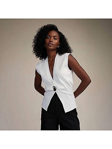 Glam Avery V-Neck Vest in Ivory (view 2)