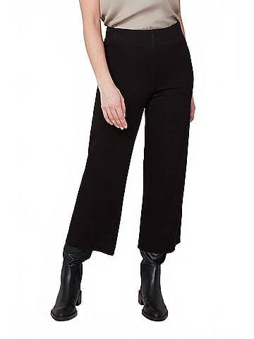 Renuar Pull On Soft Knit Crop Pant in Black (view 2)