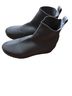 Cushionaire Gray Ankle Boots Size 8 1/2 - photo 2