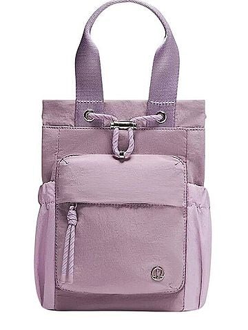 Lululemon Athletica Convertible Drawstring Bucket Bag 5L Bucket Bag (view 1)