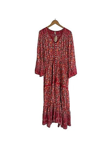 Tulle & Batiste Jamawar Rose Casual Dress (view 2)