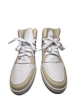 Puma Sneakers (view 1)
