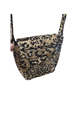 Vince Camuto VC-DOTY Crossbody Bag (view 2)