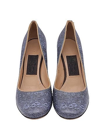 Salvatore Ferragamo Salvatore Ferragamo Two Tone Lizard Embossed Block Heel Pumps in Blue Leather (view 2)