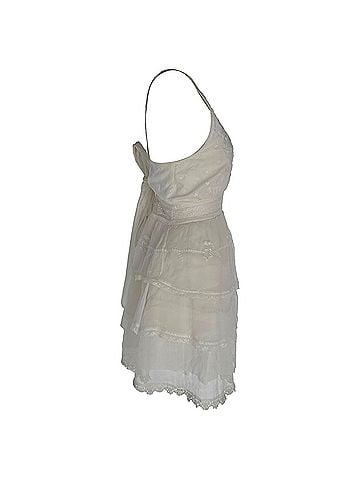 LoveShackFancy LoveShackFancy Tiered Lace Mini Dress in White Cotton (view 2)