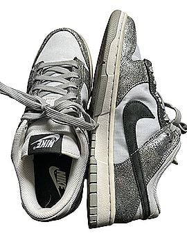 Nike Dunk Low Golden Gals Sneakers (view 1)
