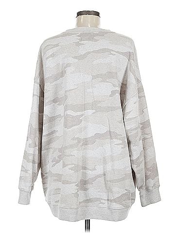 American Eagle Outfitters American Eagle Outfitters Pullover Sweater (view 2)
