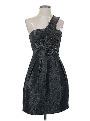 BCBGMAXAZRIA Bcbgmaxazria Cocktail Dress (view 1)