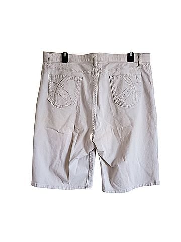 Gloria Vanderbilt Shorts (view 2)