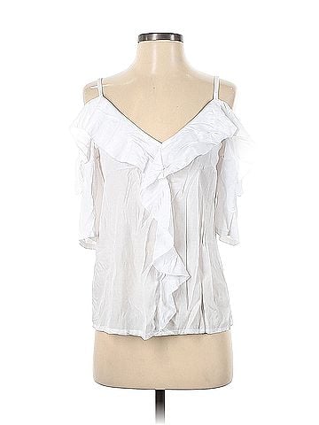 Goodnight Macaroon Goodnight Macaroon Sleeveless Blouse (view 1)