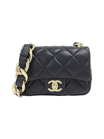 Chanel Chanel AS3213 Shoulder Bag (view 1)