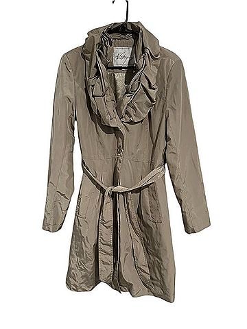 Weatherproof Ruffle-Collar Trench Coat Trenchcoat (view 2)
